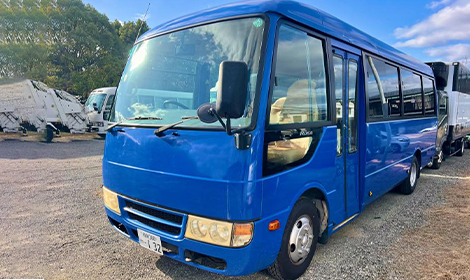 マイクロバス